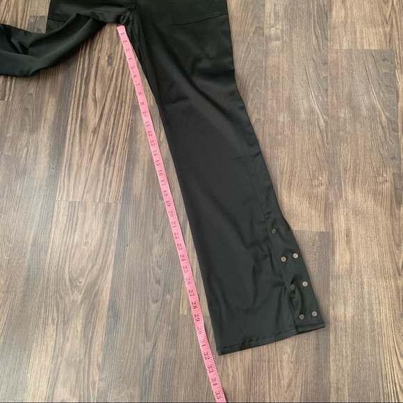 Elie Tahari Pants with Snap Legs - Picture 16 of 16